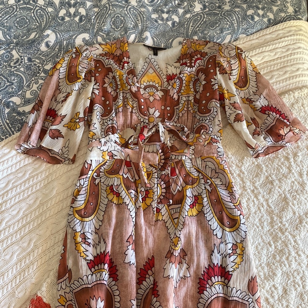 BCBG max romper front tied